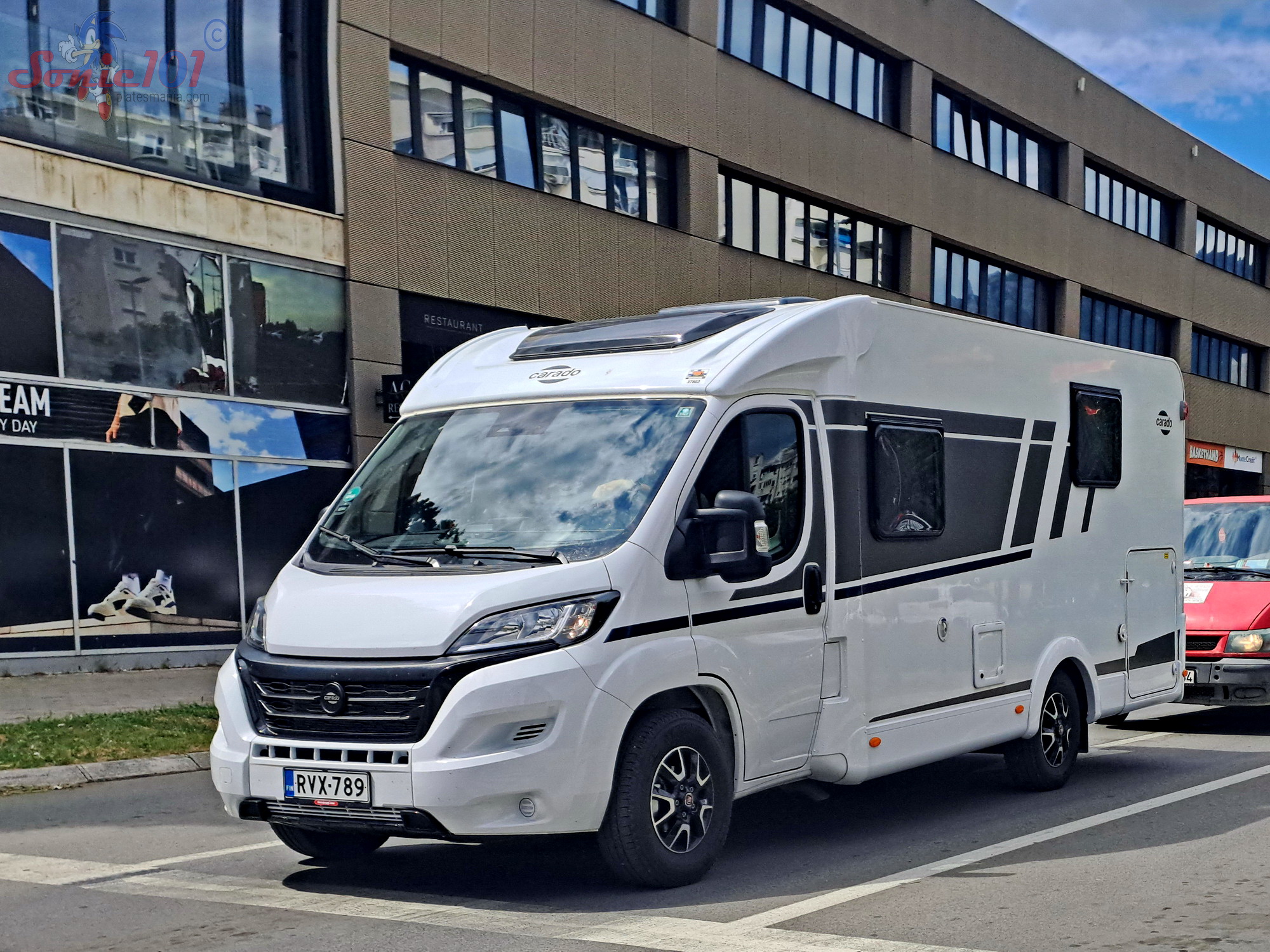 RVX-789, Carado V-Series 