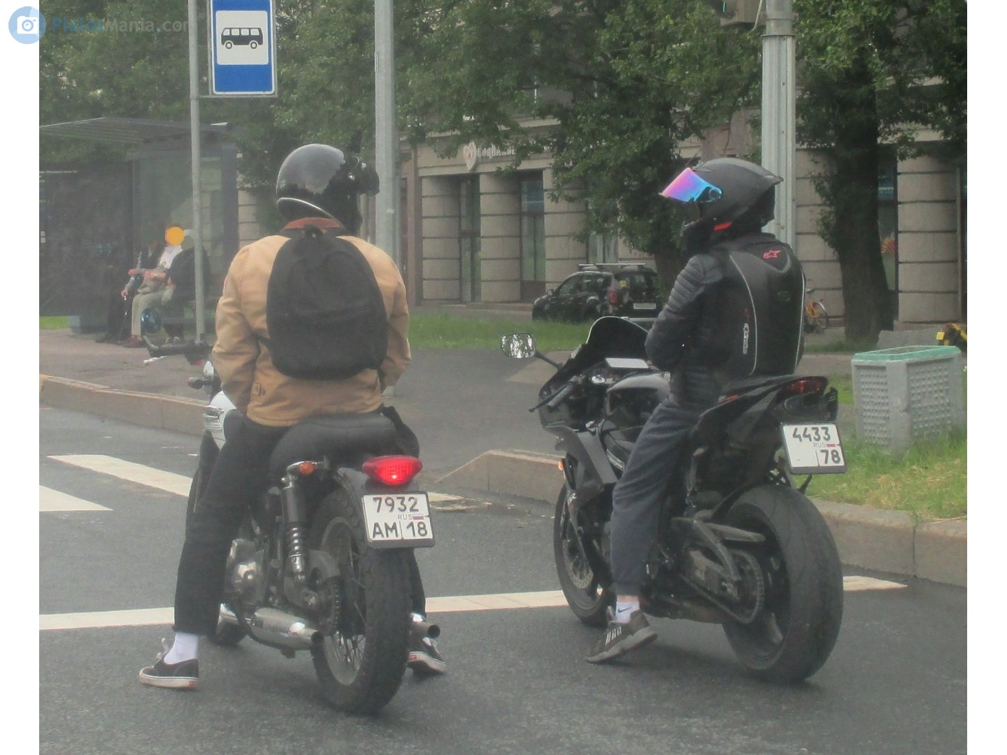 7932 ам 18, Kawasaki W650 