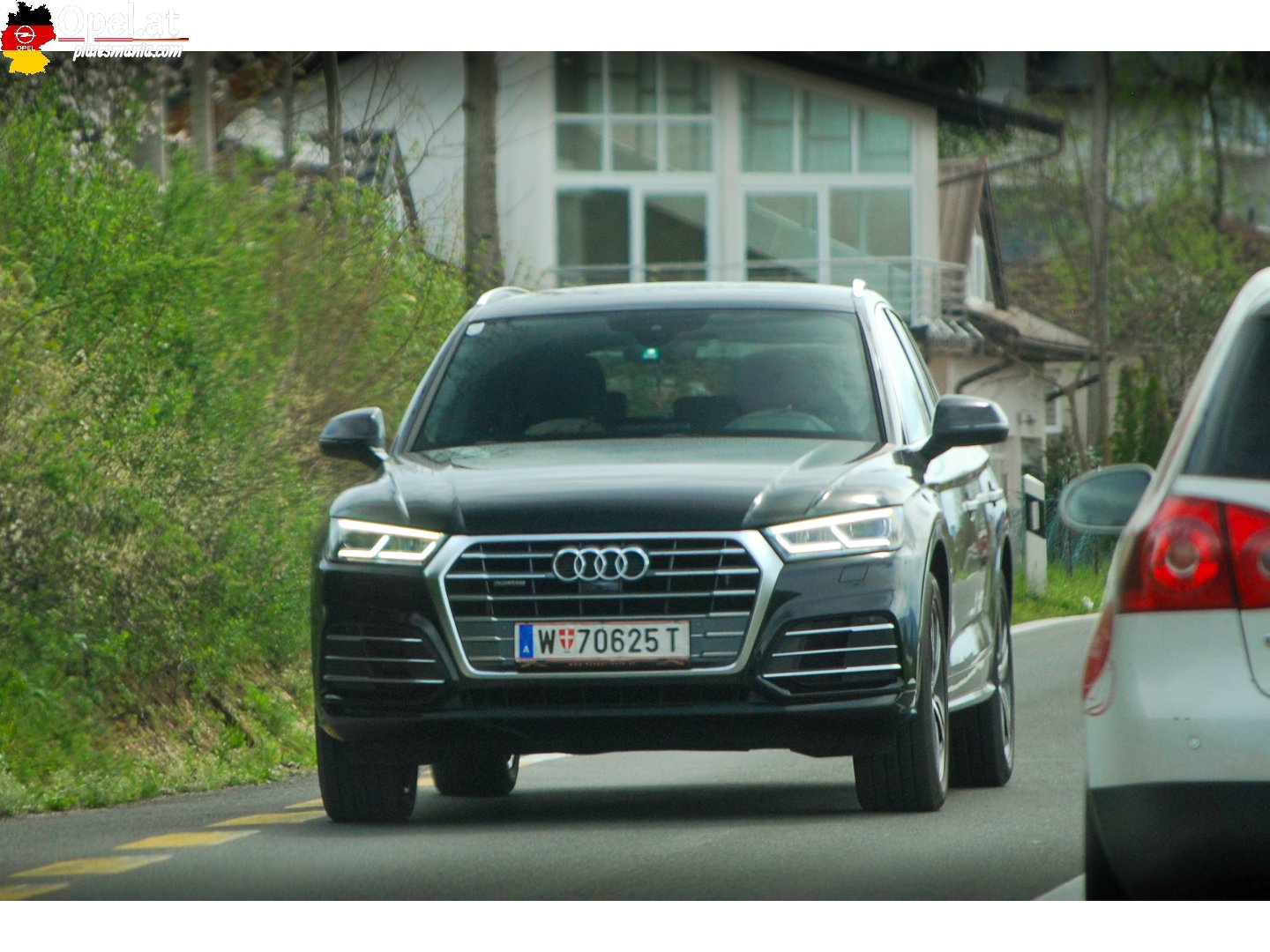 W 70625 T, Audi Q5 2nd gen SUV (FYB), 2017–2020