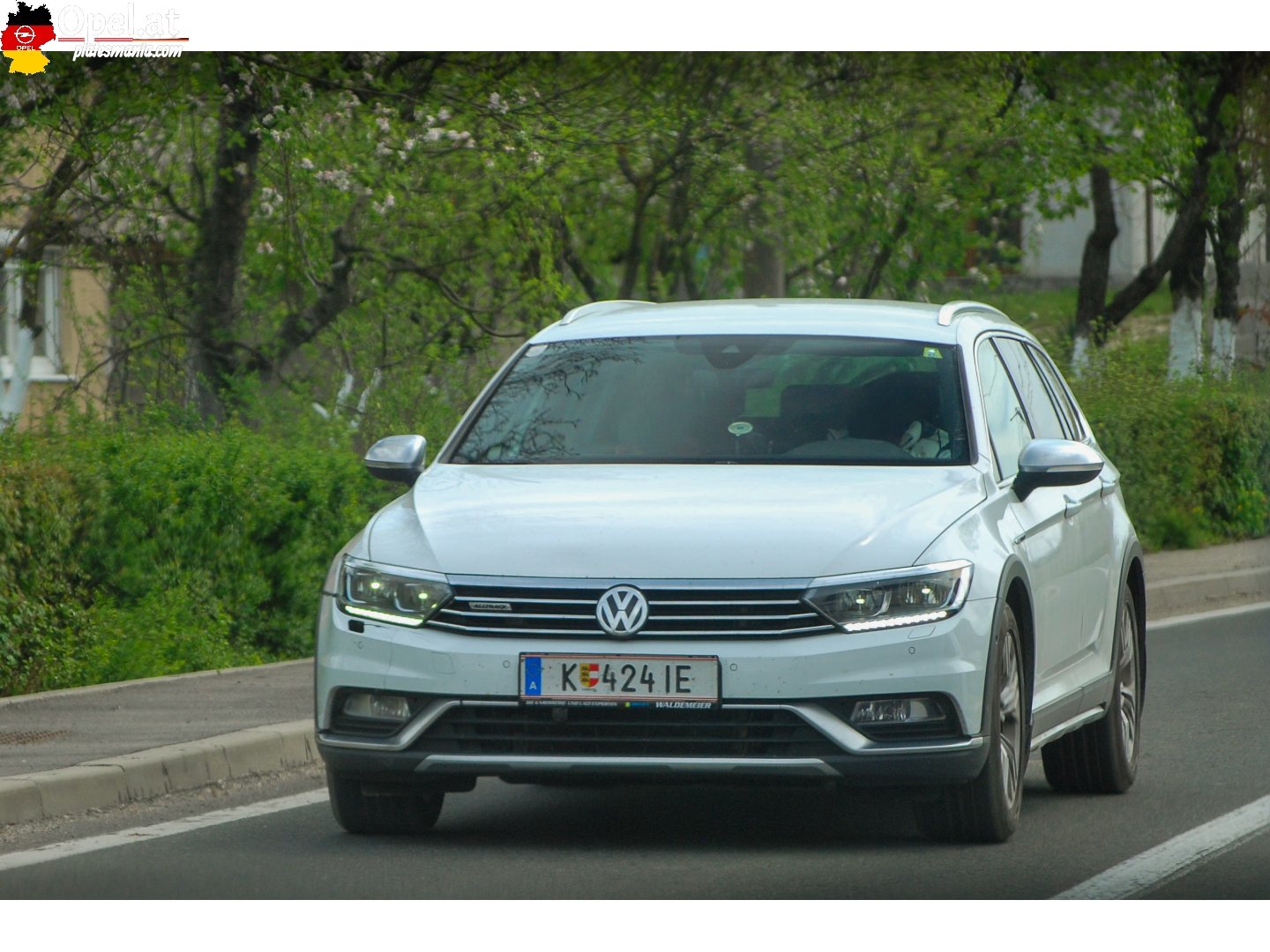 K 424 IE, Volkswagen Passat 8th gen Alltrack (B8; 3G), 2015–2023