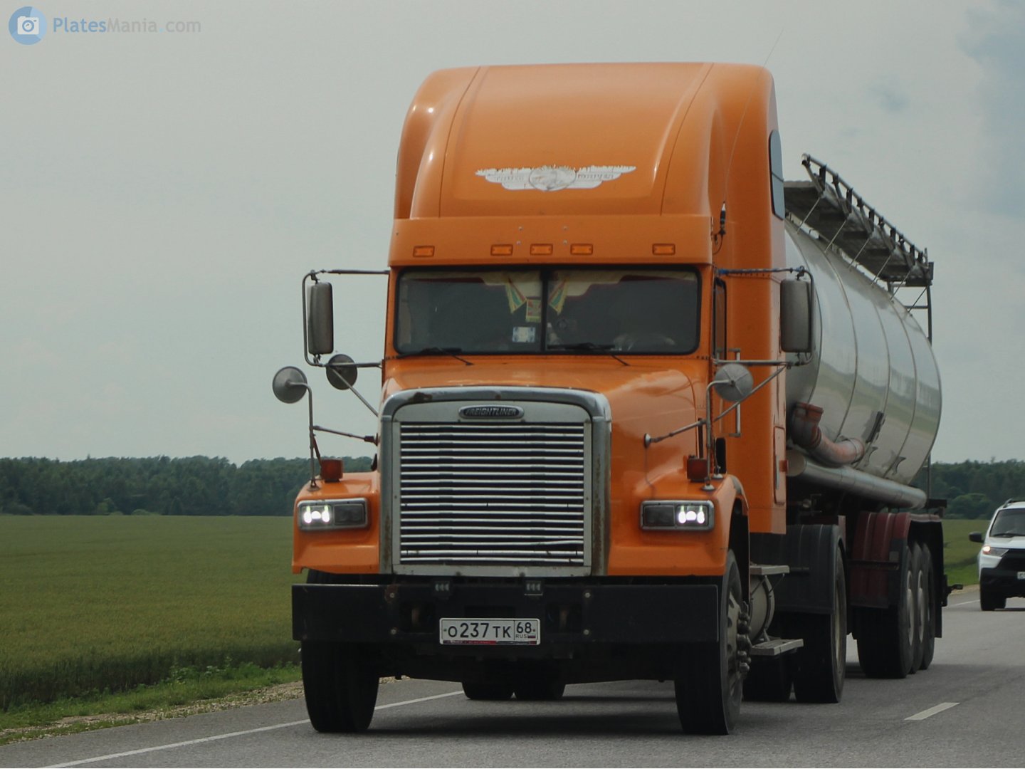 о 237 тк 68, Freightliner FLD SD, 1990–2010