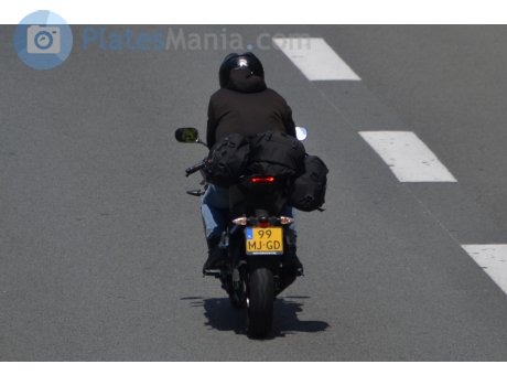 99-MJ-GD, Yamaha YZF