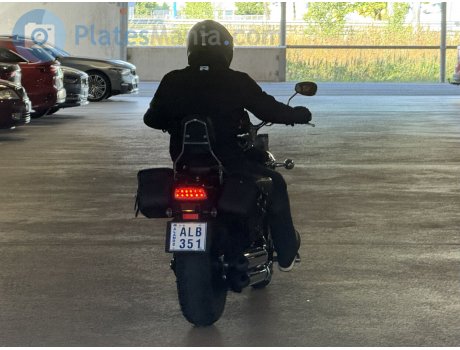 ÅLB 351, Suzuki Intruder / Boulevard