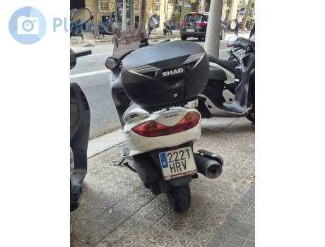 2221 HRV, Suzuki Burgman / Skywave