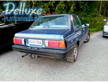 HUV-754, Nissan Sunny