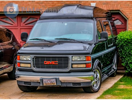 AES 3405, GMC Savana