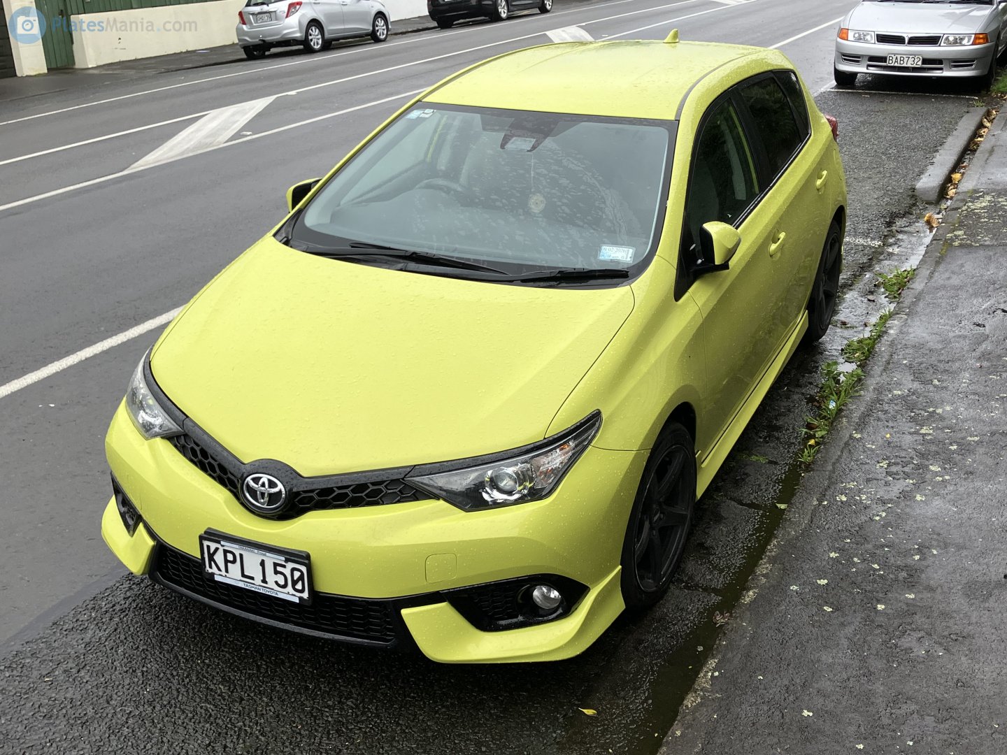 KPL150, Toyota Corolla 11th gen Hatch (E180; AU-market), facelift, 2015–2018