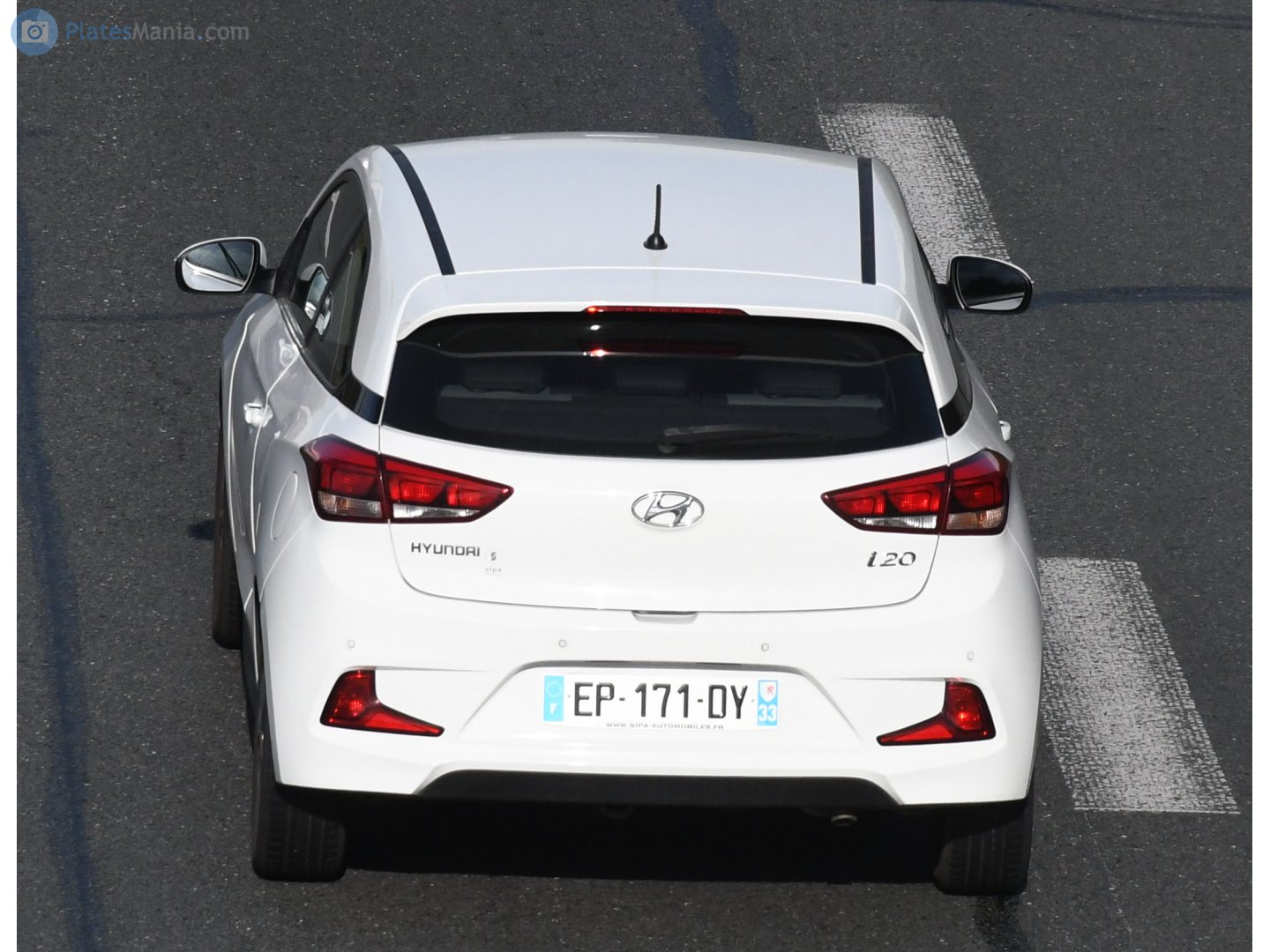 EP-171-DY, Hyundai i20 2nd gen Coupé (GB/IB), 2015–2018
