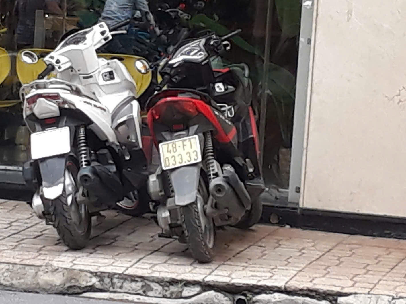 48-F1 033.33, Honda AirBlade 