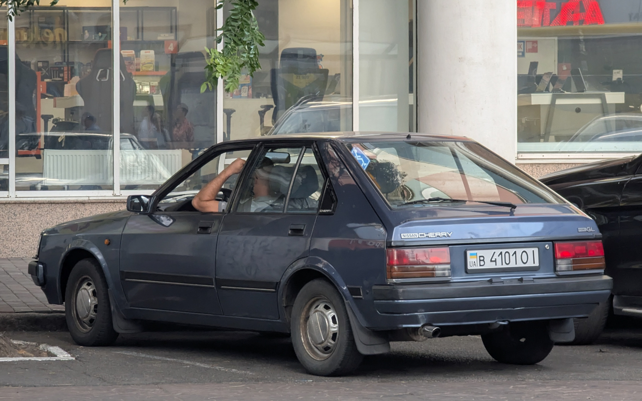 в 4101 ОІ, Nissan Cherry 4th gen 5-door Hatch (N12), 1982–1986