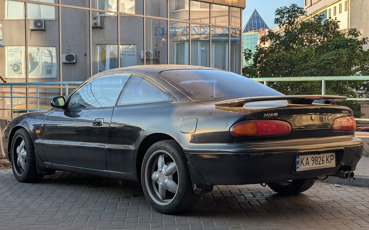 KA 9826 KP, Mazda MX-6 2nd gen (GE), 1992–1998