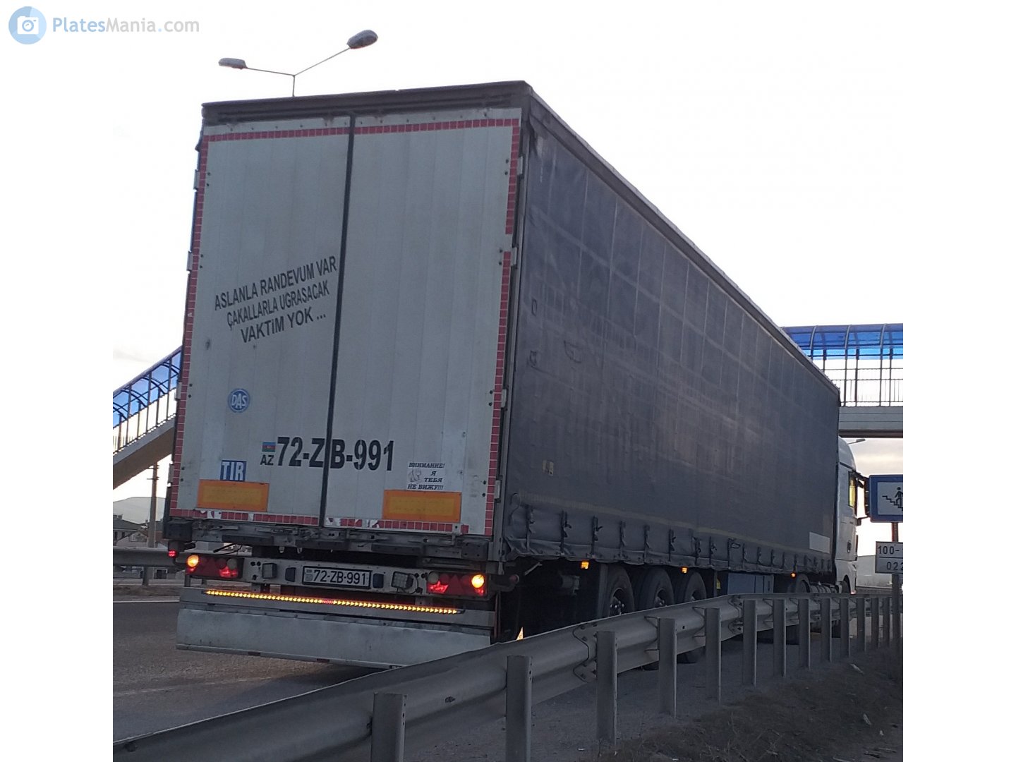 72 ZB 991, Schmitz SCS 