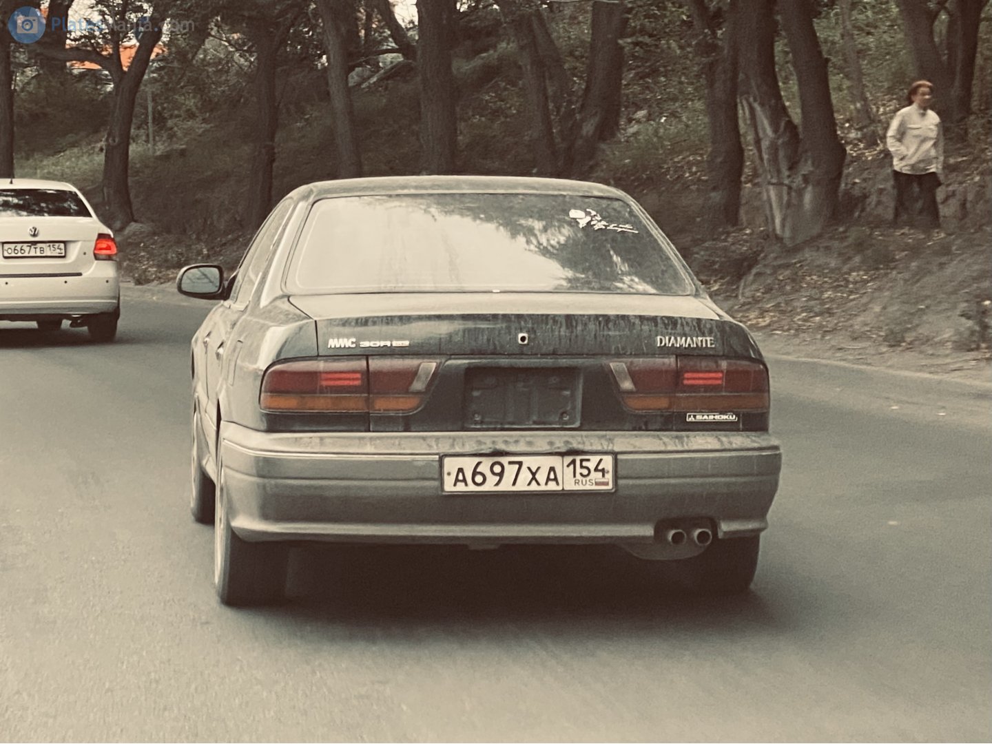 а 697 ха 154, Mitsubishi Diamante 1st gen Sedan (F1/F2), 1990–1995