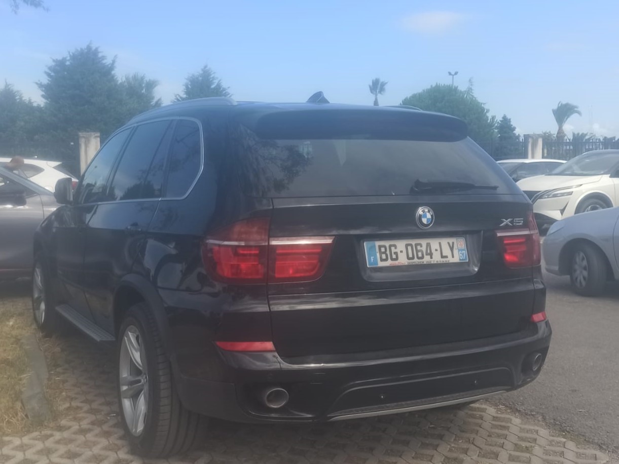 BG-064-LY, BMW X5 2nd gen (E70), 2007–2013