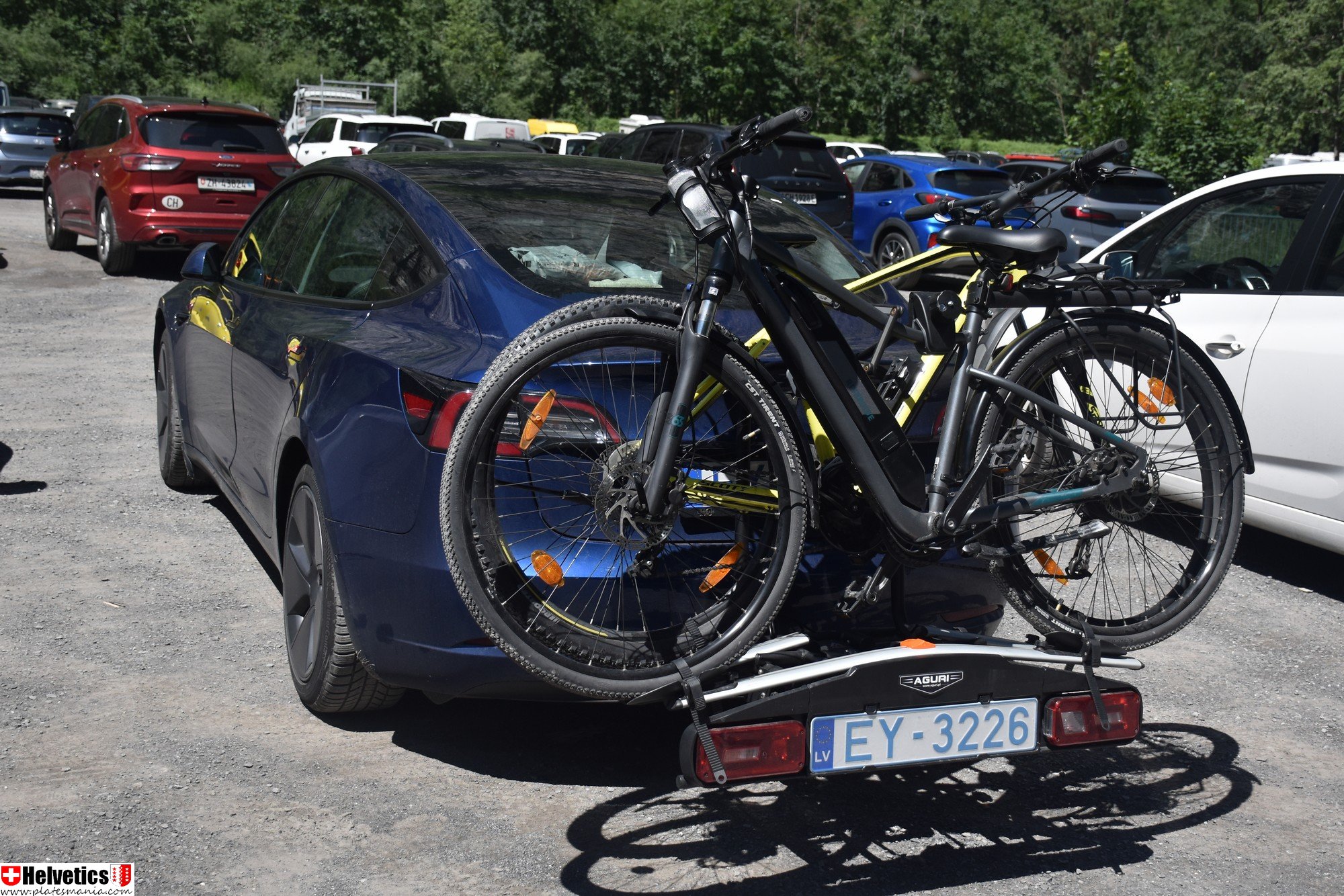 EY-3226, Tesla Model 3 1st gen (5YJ3), 2017–2023