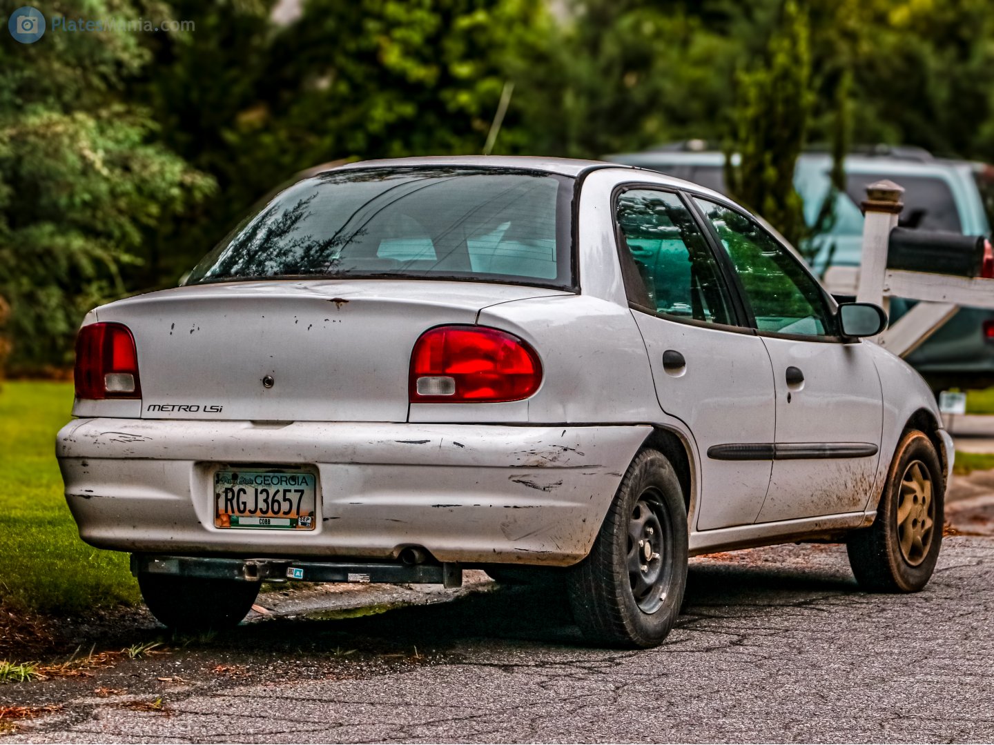 RGJ3657, Chevrolet Metro 1st gen Sedan (M-body), 1998–2001