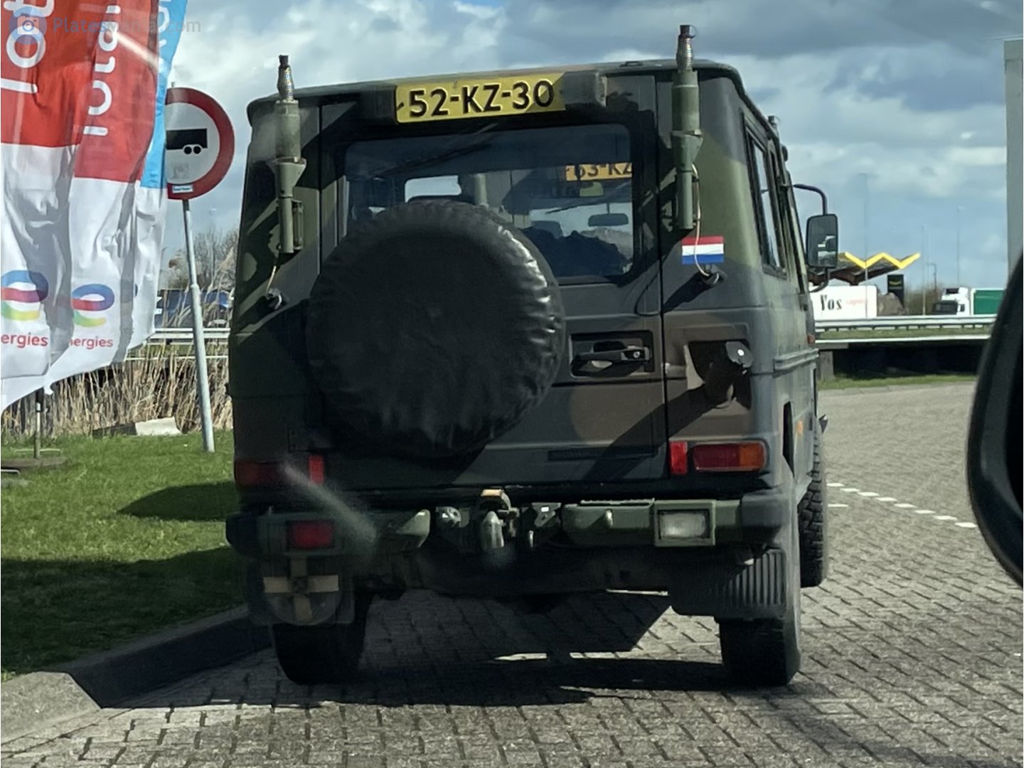 52-KZ-30, Mercedes-Benz G-Klasse Wolf 3-door Van (W460/W461/W462; Military-spec), 1979–