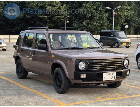 苫小牧 510 む 23, Nissan Rasheen