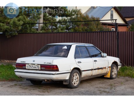 о741нн70, Nissan Bluebird