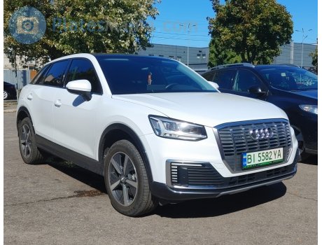 BI 5582 YA, Audi Q2