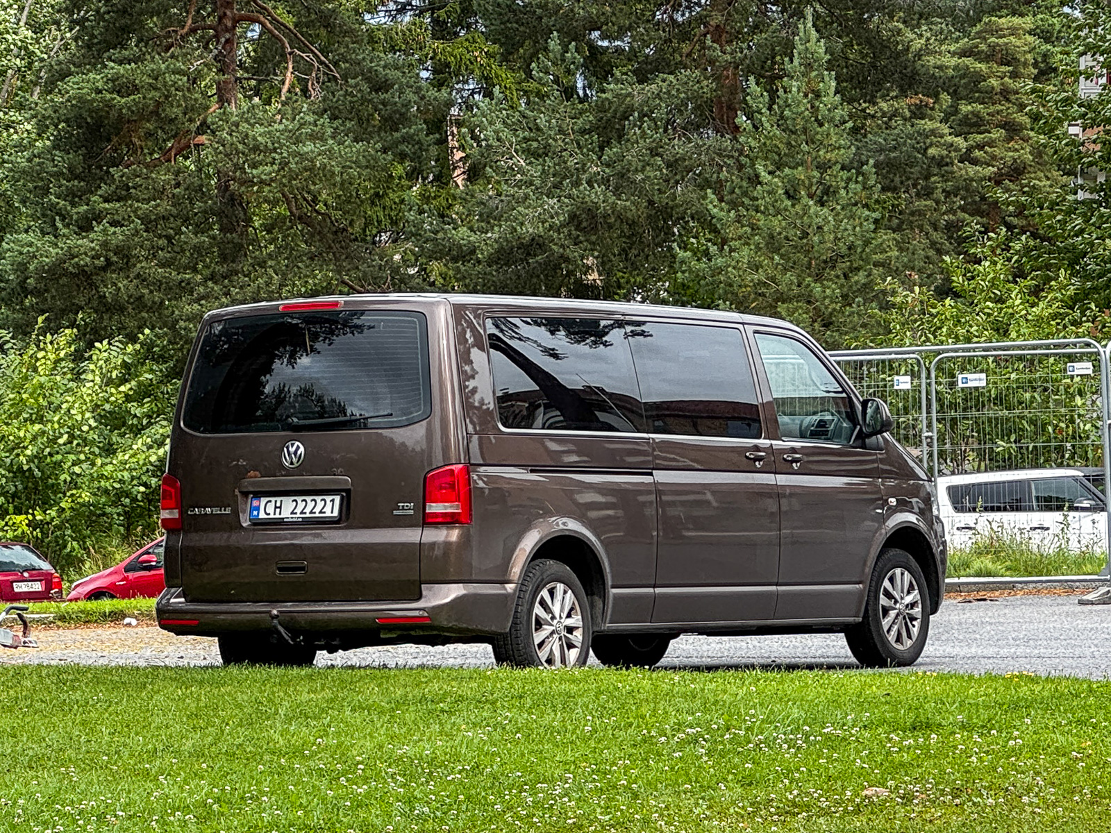 CH 22221, Volkswagen Caravelle T5, facelift, 2009–2015