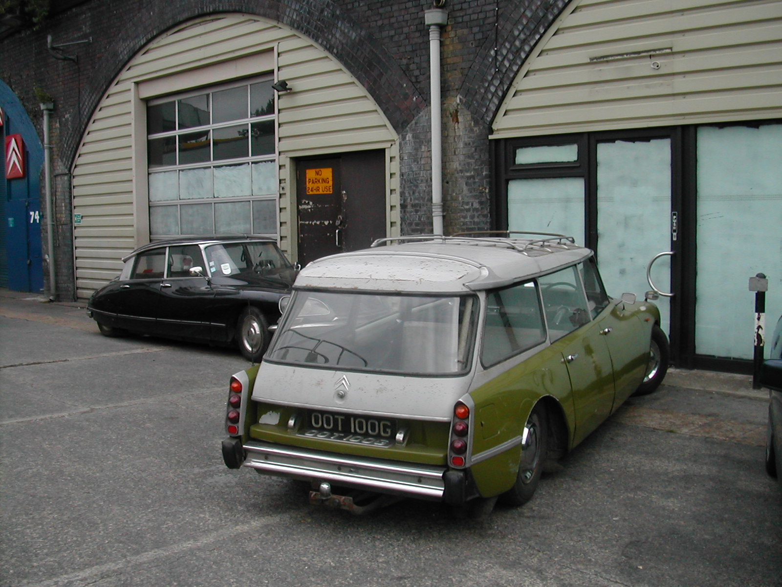 OOT100G, Citroёn DS/ID 1st gen DS Break (VGD; 19/20/21/23), 1968–1975