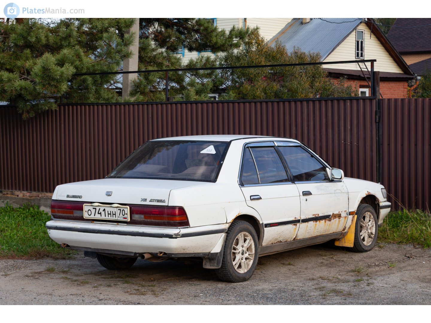 о 741 нн 70, Nissan Bluebird 8th gen Sedan (U12), 1987–1991