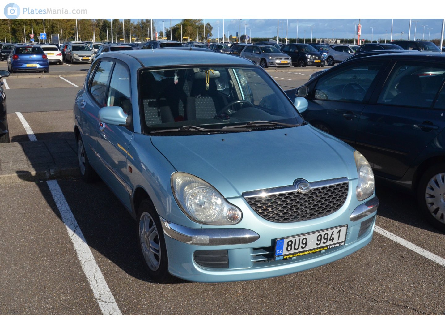 8U9 9941, Daihatsu Sirion 1st gen (M101), facelift, 2001–2004