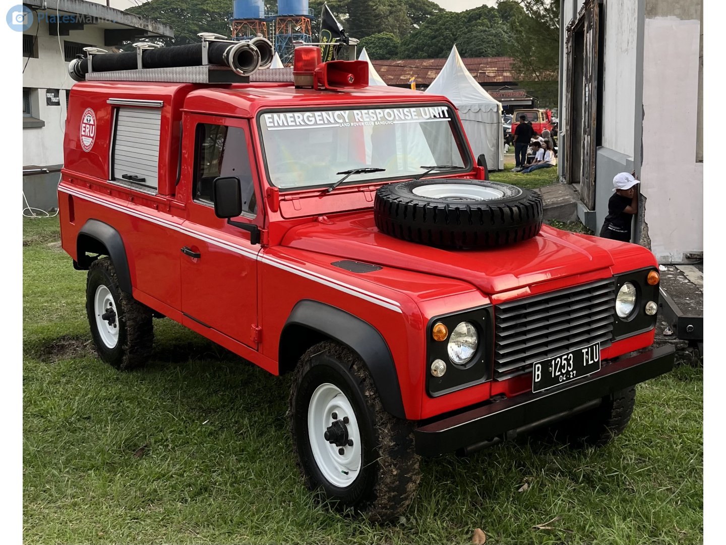 B 1253 TLU, Land Rover Defender 1st gen 110