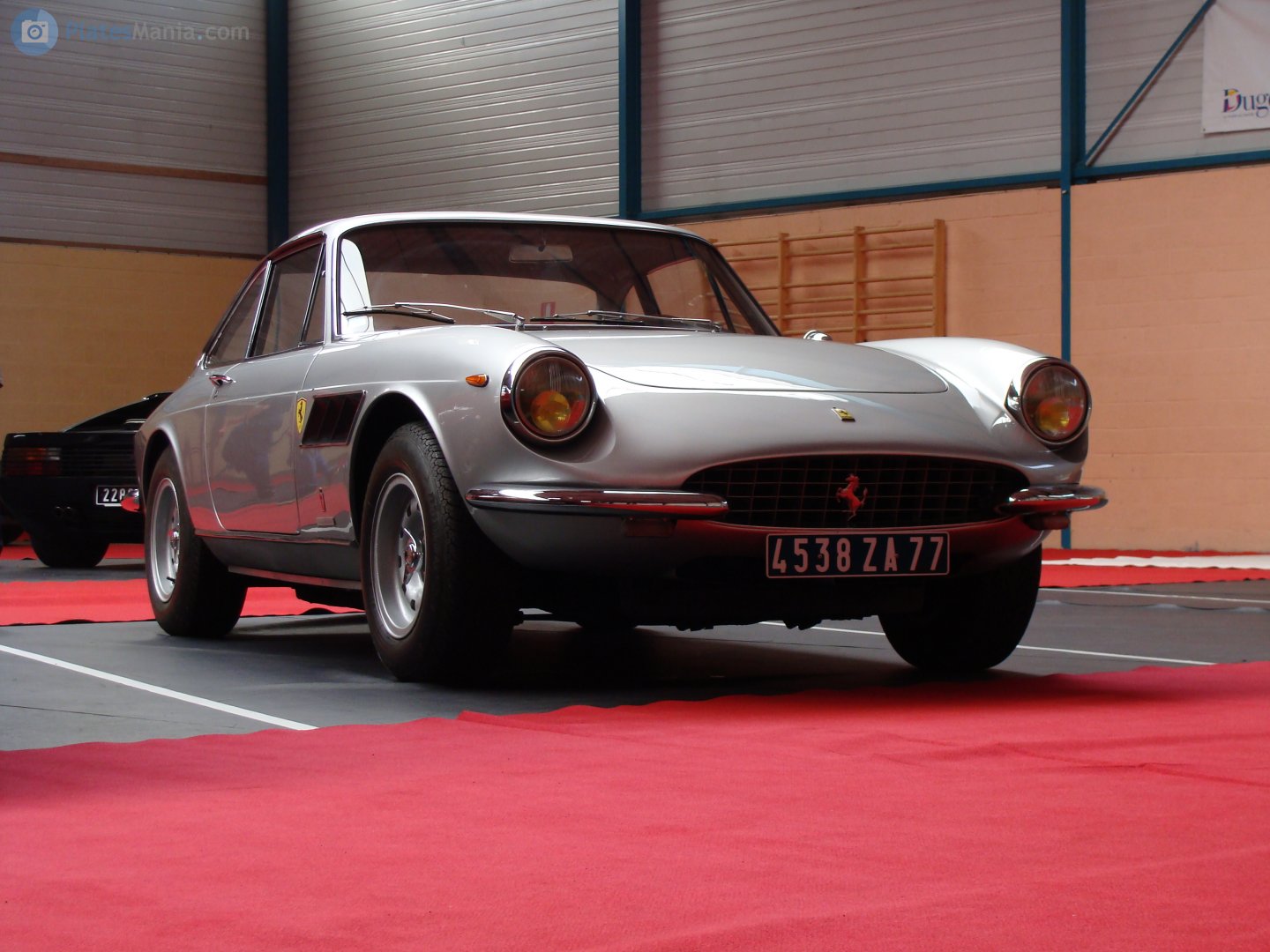 4538 ZA 77, Ferrari 330 330 GTC (1966–1968)