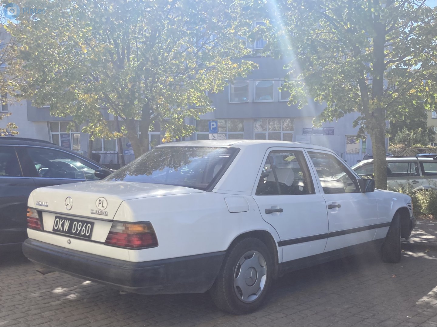 OKW 0960, Mercedes-Benz E-Klasse 1st gen Sedan (W124), 1984­–1995