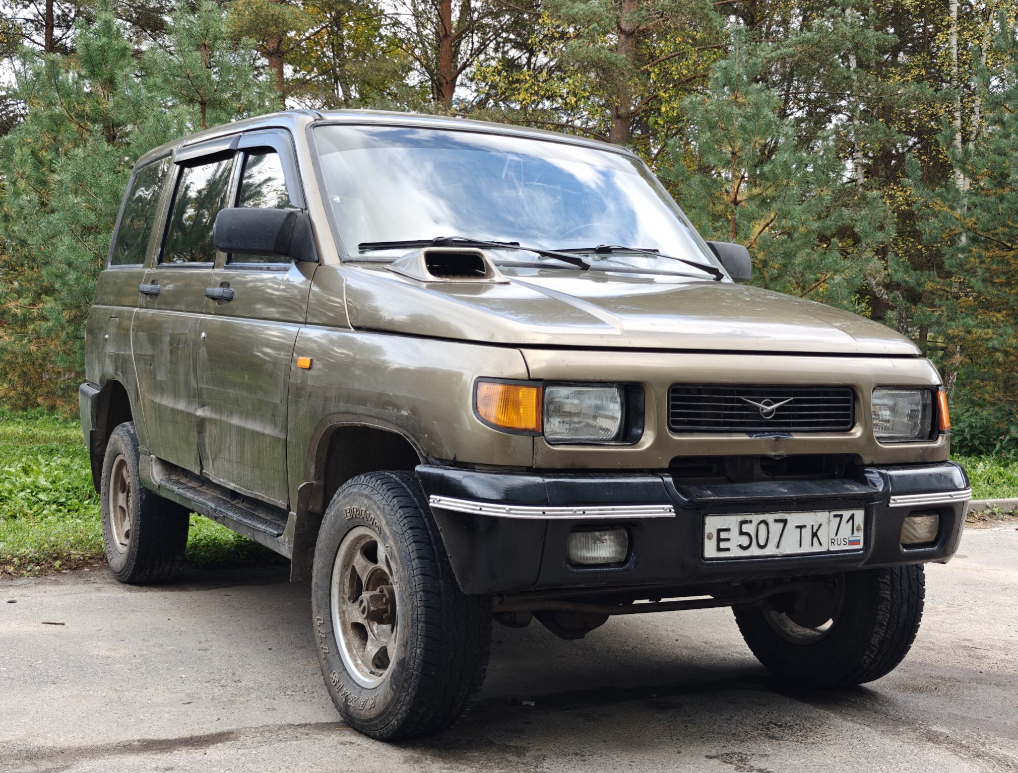 е 507 тк 71, UAZ 3162 Симбир 2000–2005