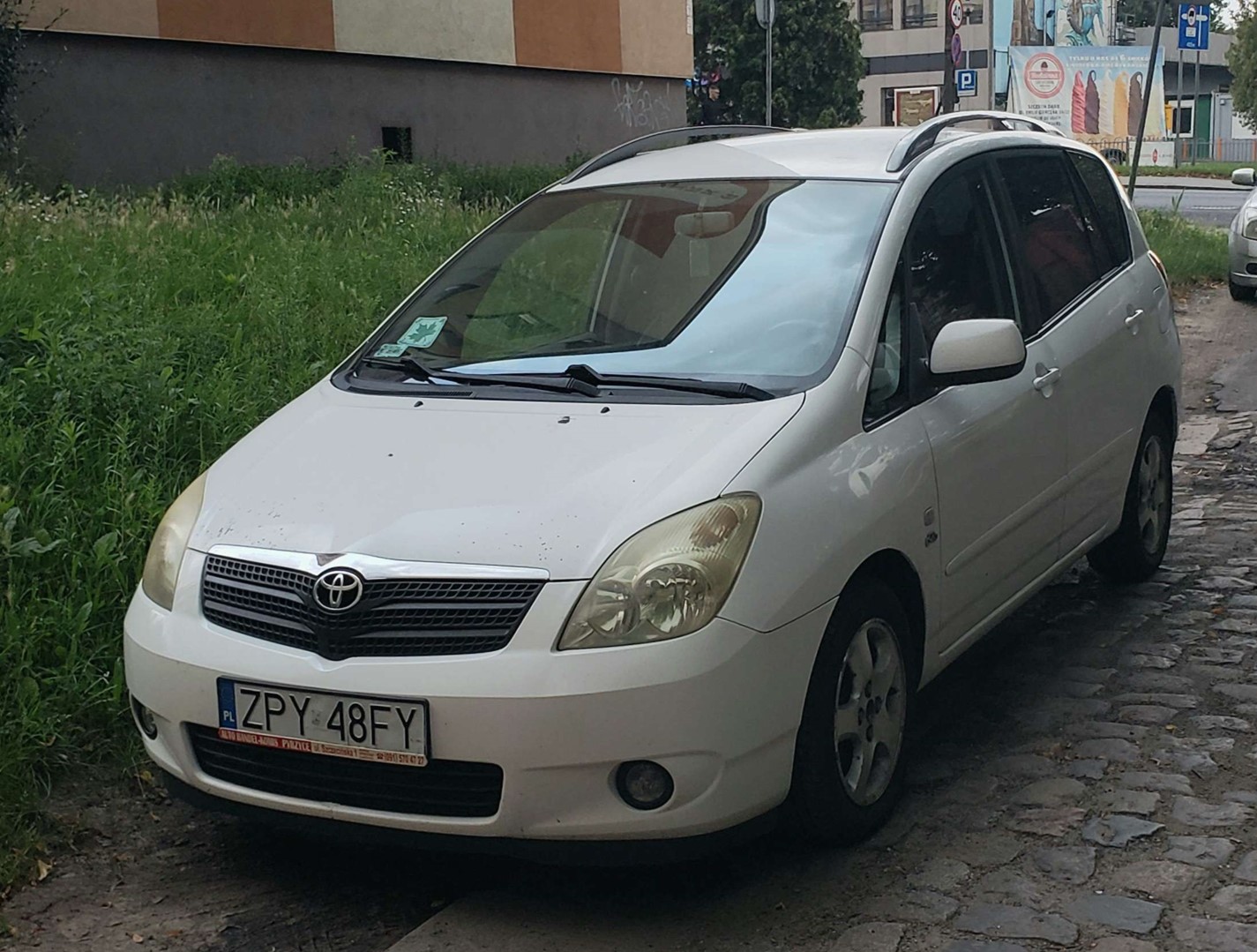 ZPY 48FY, Toyota Corolla Verso 1st gen (E120), 2001–2004