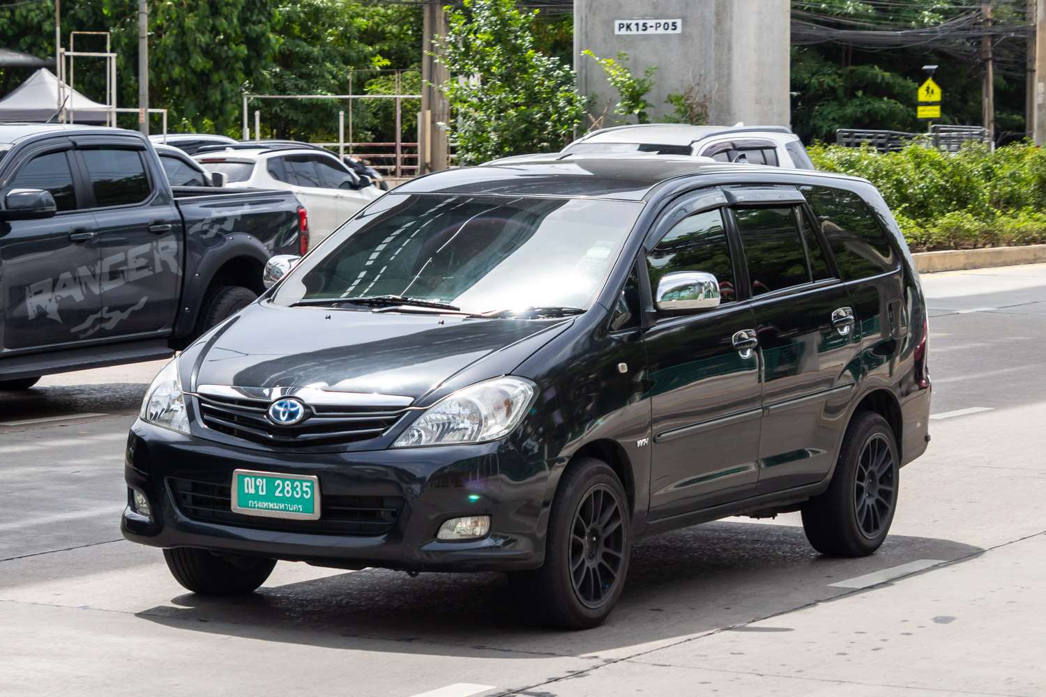 ณข 2835, Toyota Innova 1st gen Kijang Innova (AN40), 1st facelift, 2008–2011