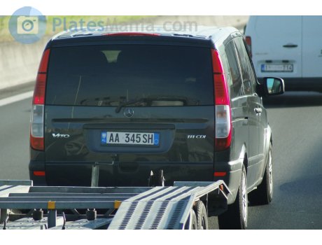 AA 345 SH, Mercedes-Benz Vito