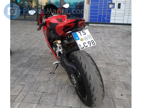 TS LC 98 (04/10), Ducati Panigale
