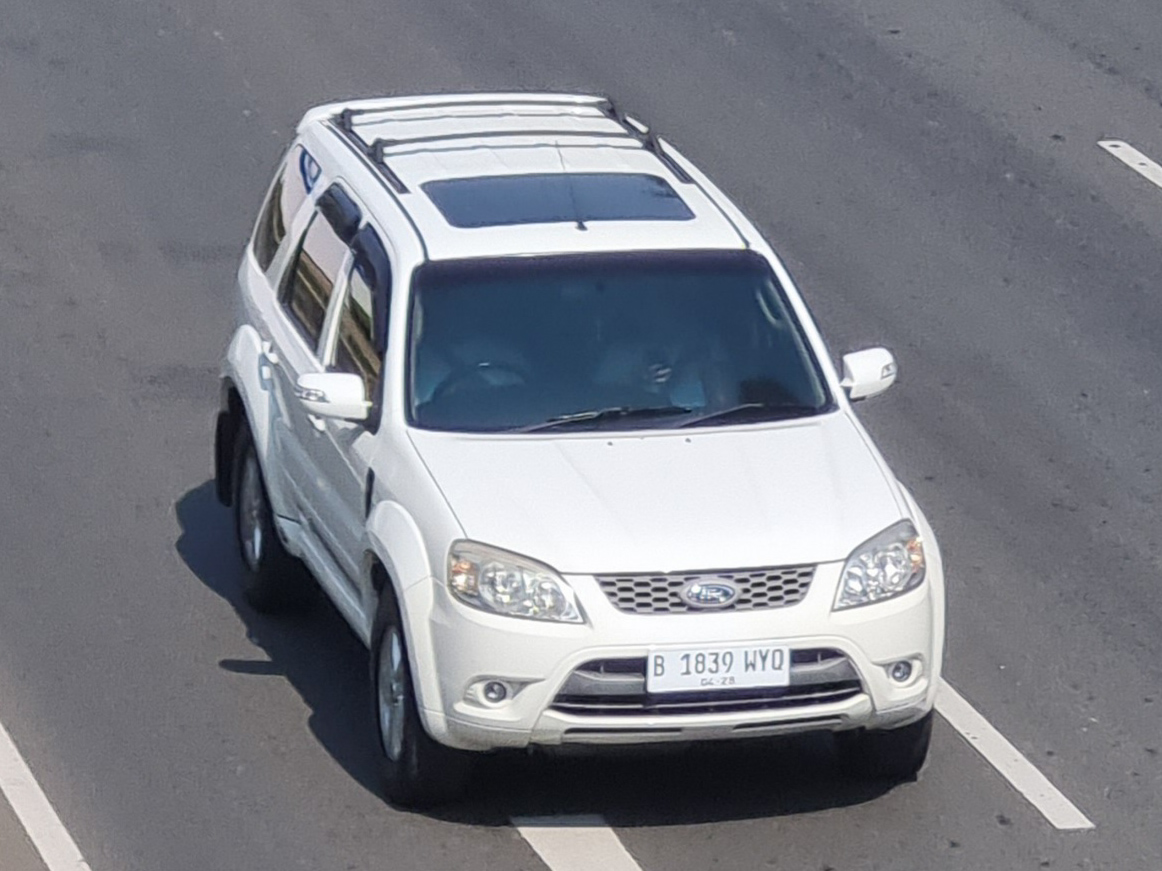 B 1839 WYQ, Ford Escape 1st gen (U204; ZD; Pacific- and CIS-market), 2nd facelift, 2008–2012