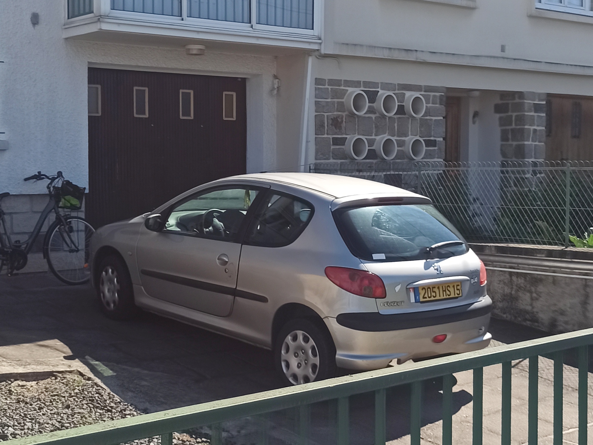 2051 HS 15, Peugeot 206 1st gen 3-door Hatch (T10), 1998–2009