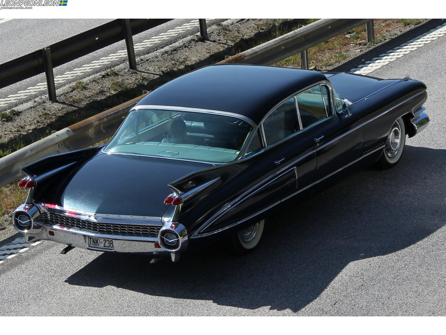 TNK 238, Cadillac Sixty Special 7th gen 1959 (6029; C-body), 1958–1959