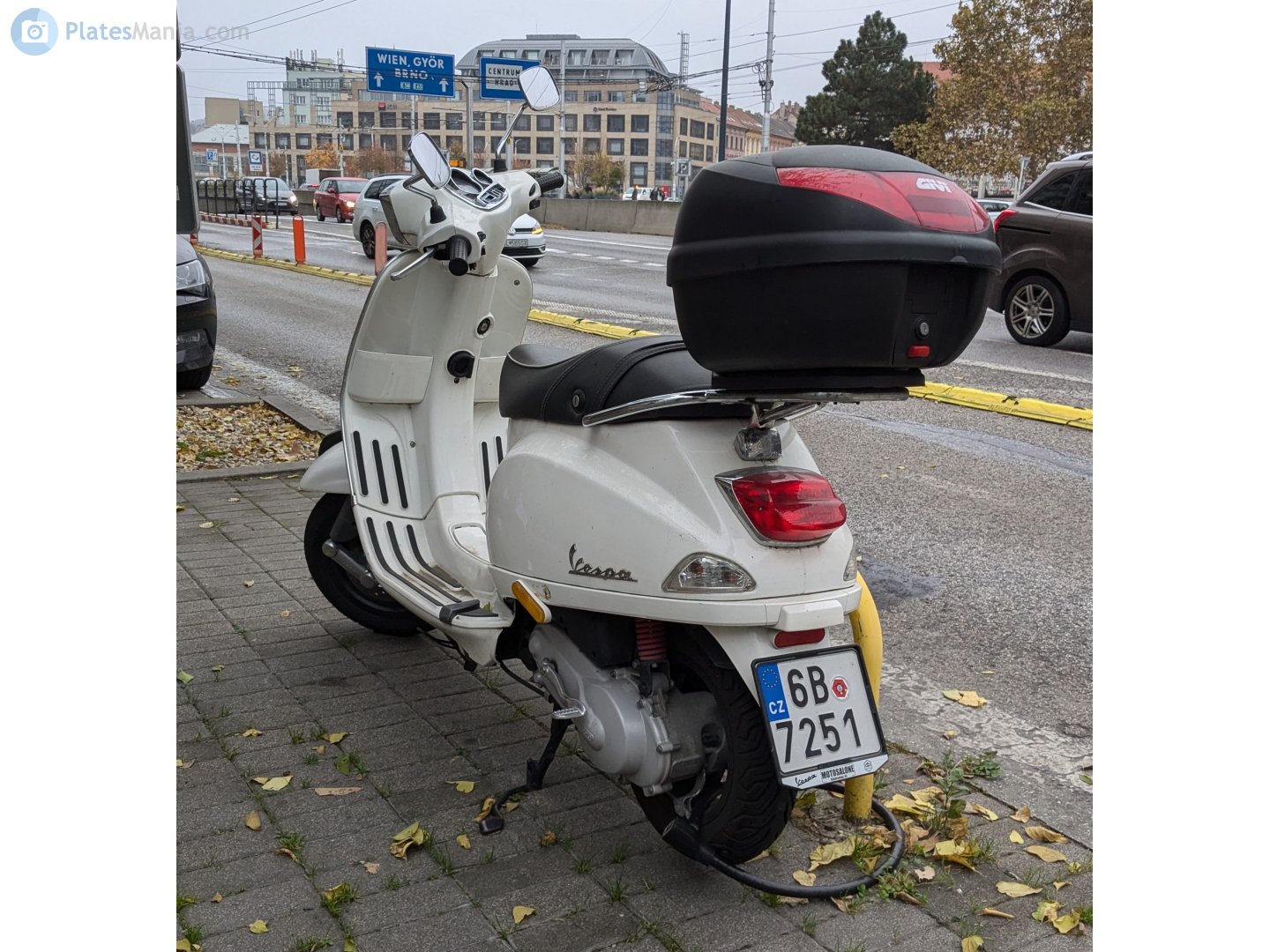 6B 7251, Vespa S 