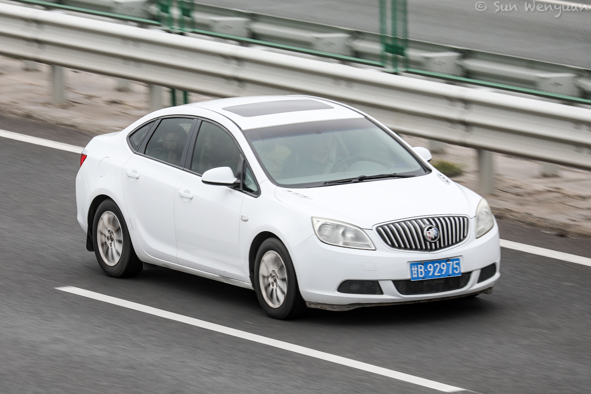 甘B·92975, Buick Excelle 2nd gen GT Sedan (CN-market), 2010–2015
