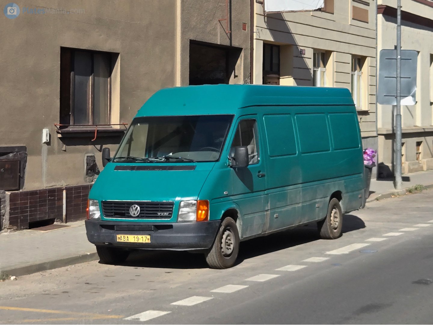 ABA 19-17, Volkswagen LT 2nd gen (Typ 2D), 1996–2006