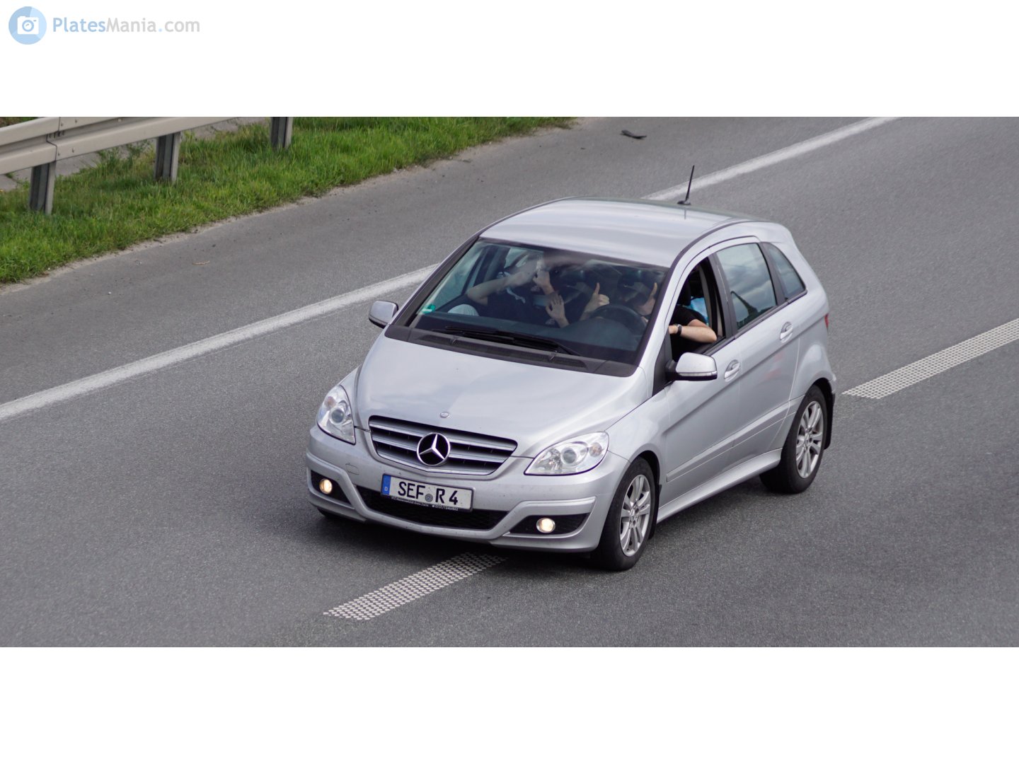 SEF R 4, Mercedes-Benz B-Klasse 