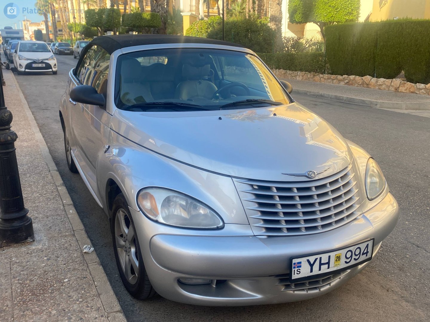 YH 994, Chrysler PT Cruiser 1st gen Convertible (PT), 2001–2005