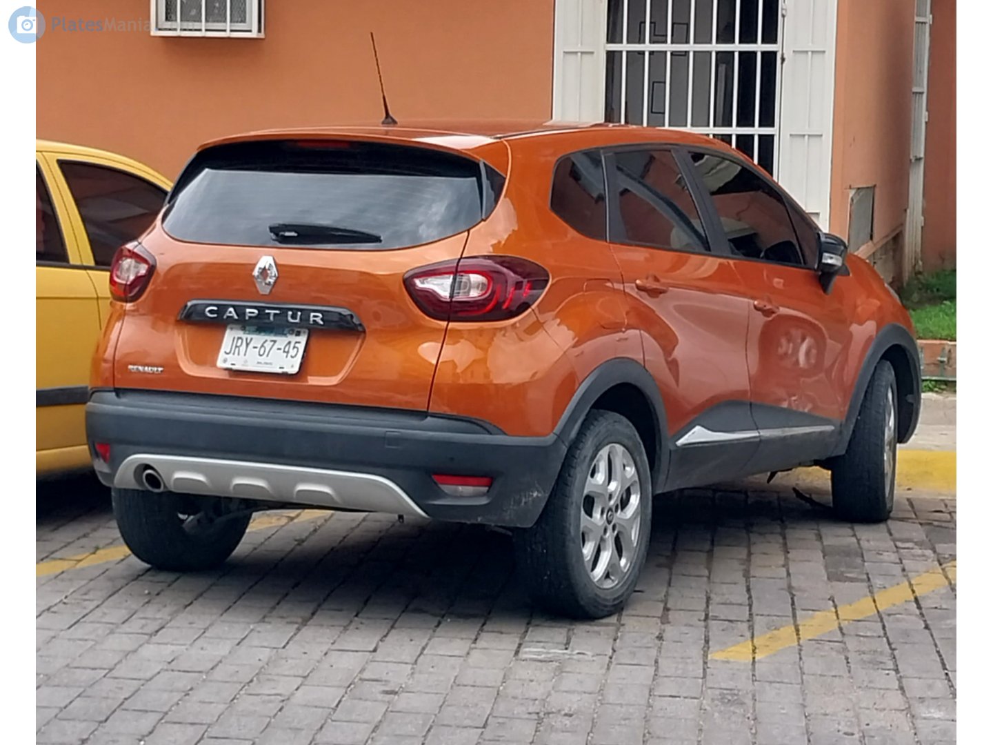 JRY-67-45, Renault Captur 1st gen (HHA; LATAM- and IN-market), 2016–
