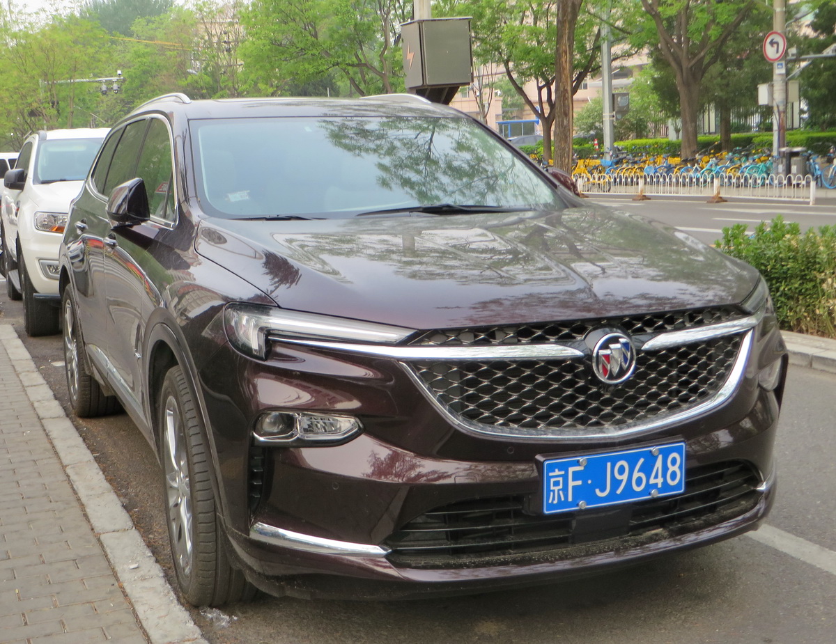 京F·J9648, Buick Enclave 2nd gen (C1XX; CN-market), 1st facelift, 2020–
