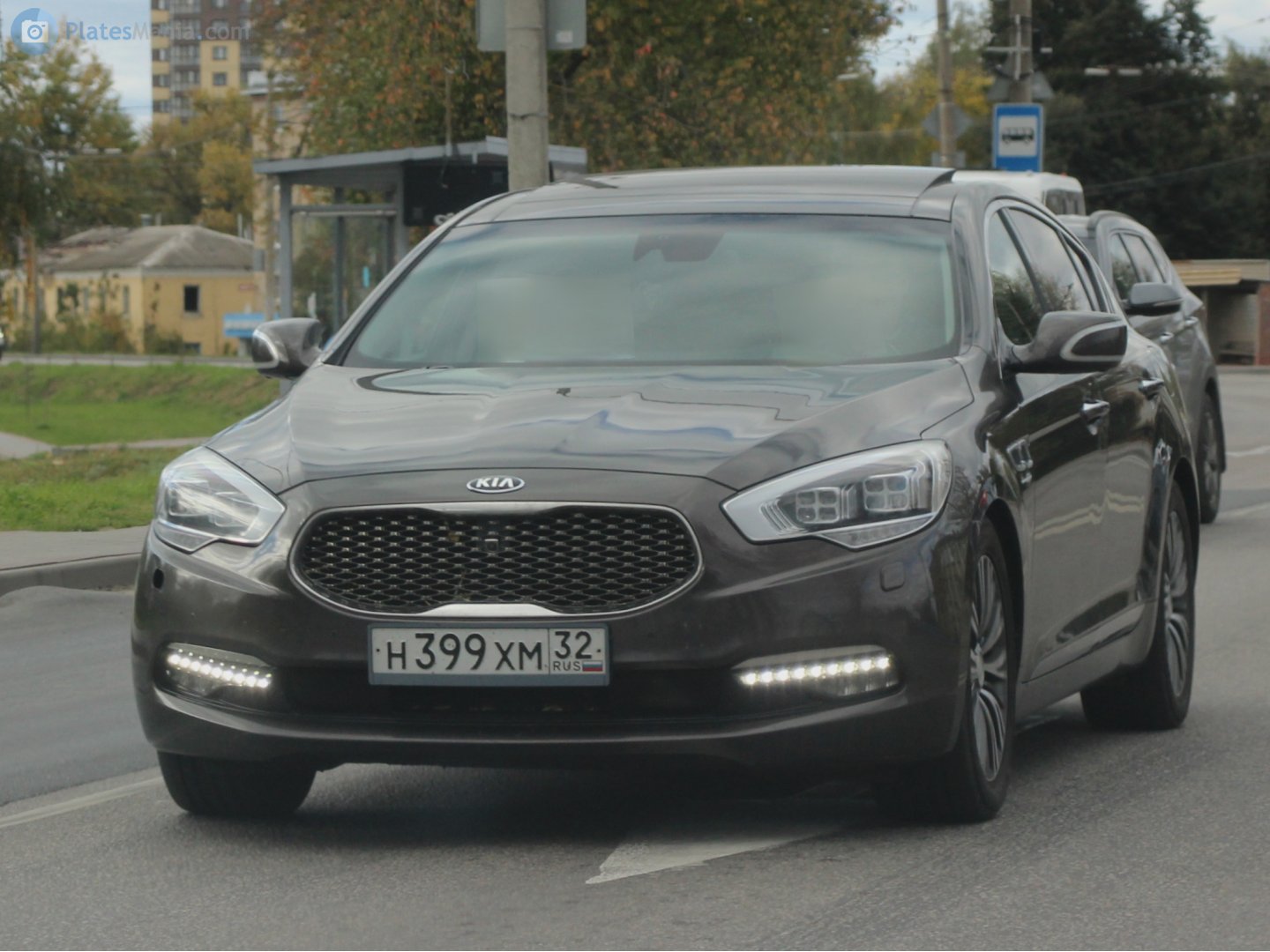 н 399 хм 32, Kia Quoris 1st gen (KH), 2012–2015