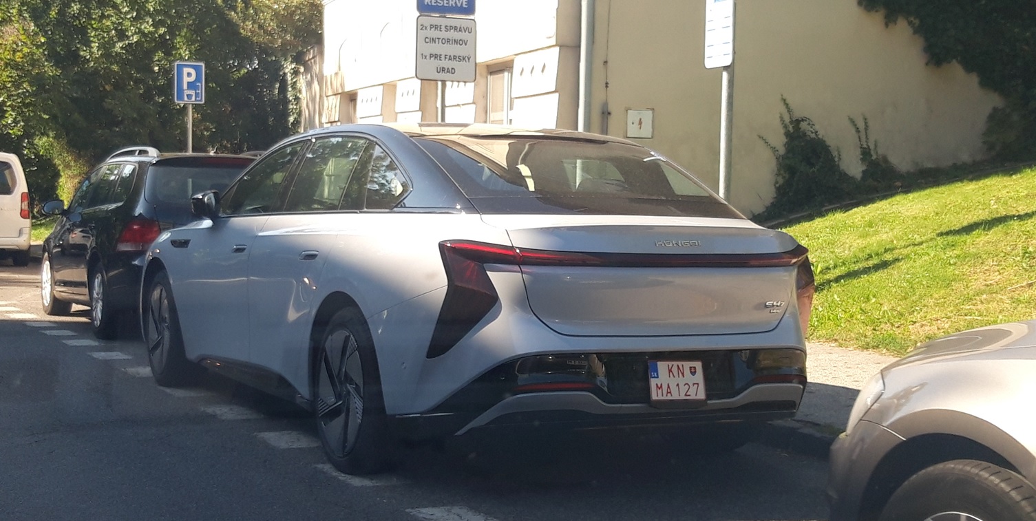 KN MA127, Hongqi EH7 1st gen (E001), 2024–