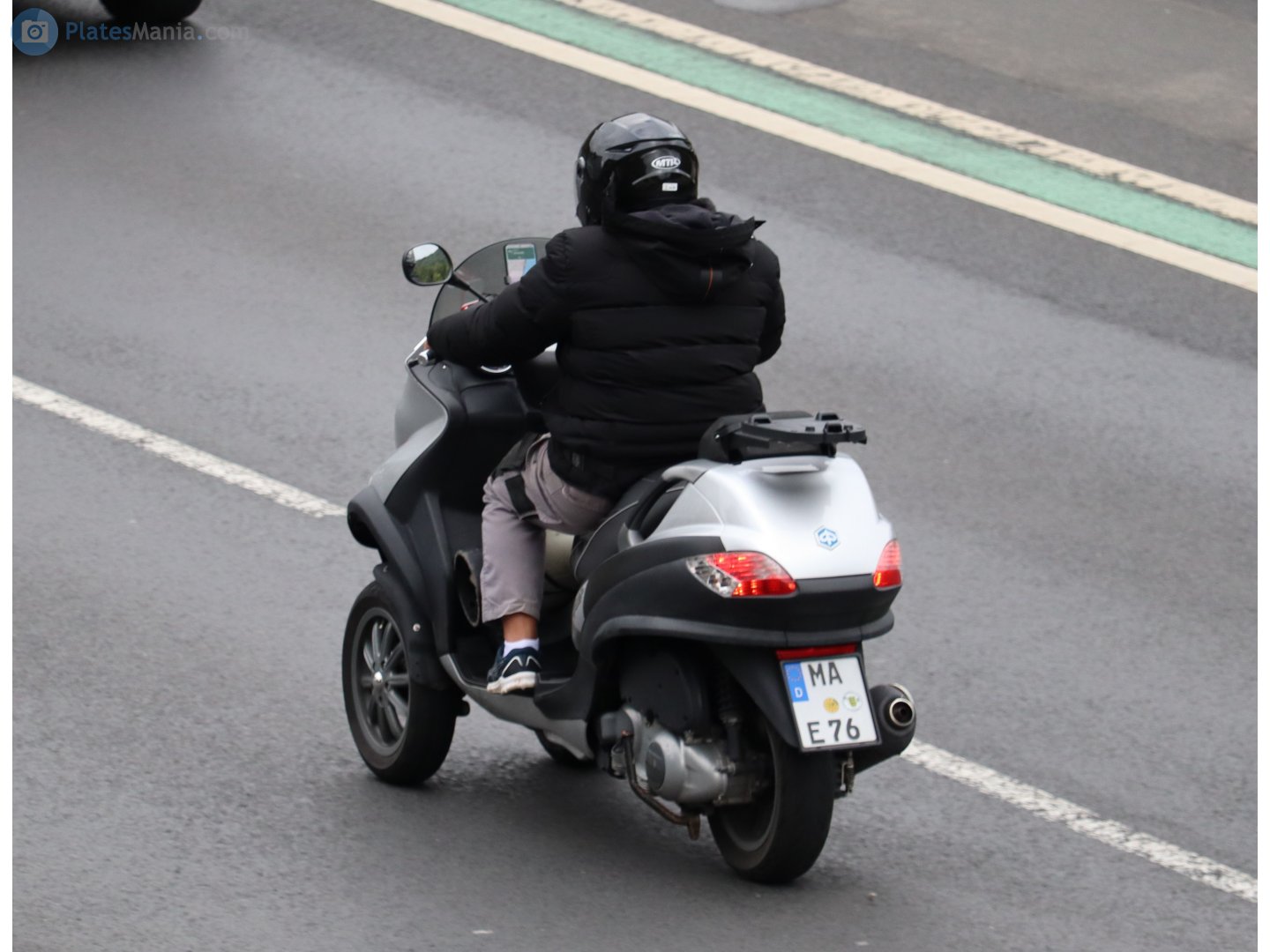 MA E 76, Piaggio MP3 1st gen, 2006–2014