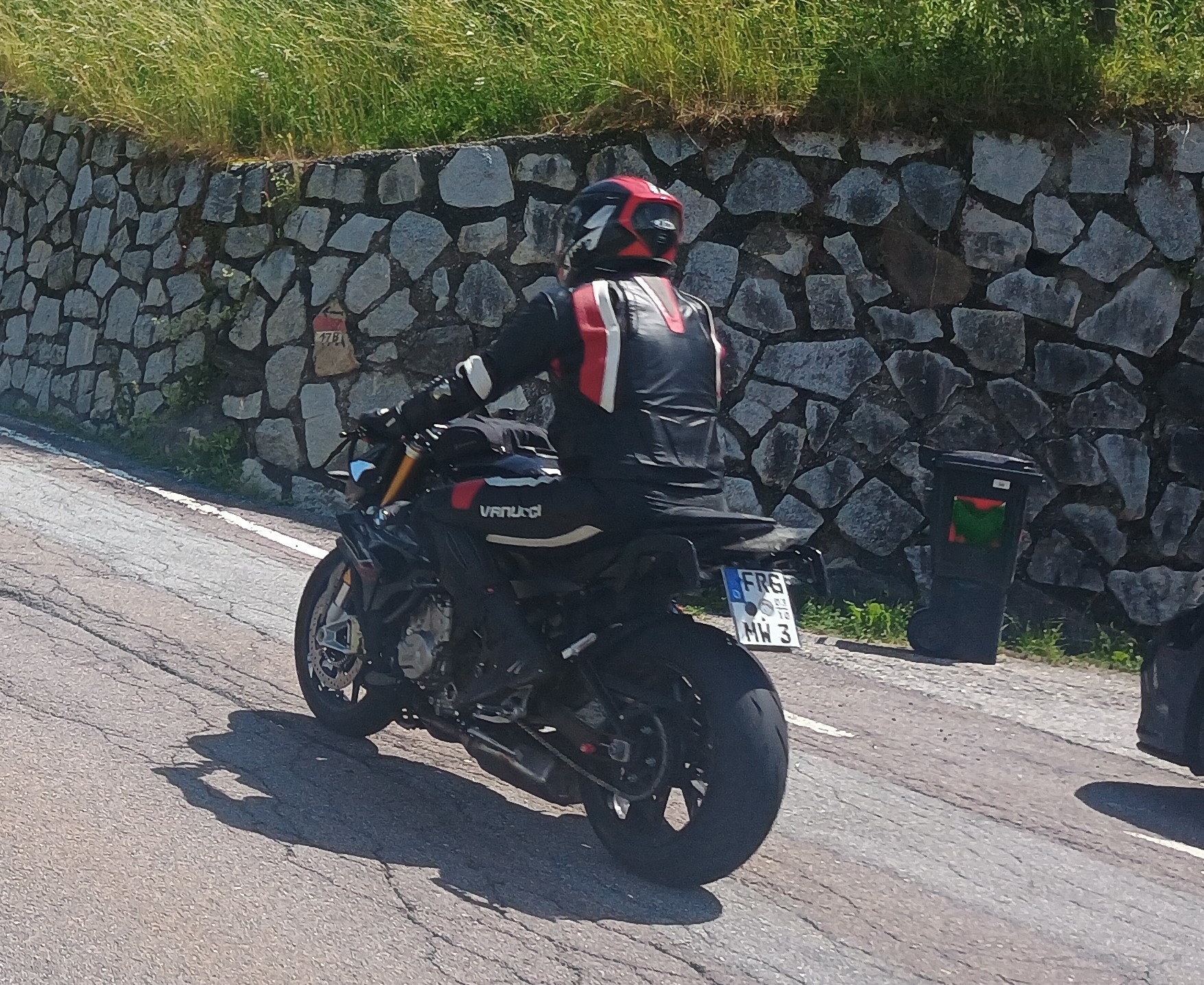 FRG MW 3 (03/10), BMW S Series S1000R, 2014–2021